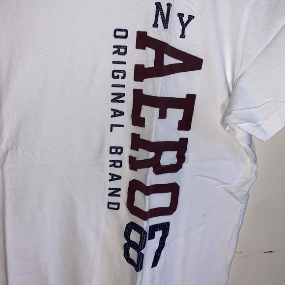 Aeropostale T-shirt‼️ (BUNDLE & SAVE) 💰 - Picture 4 of 4